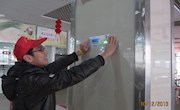 平安校园志愿者开展防盗宣传活动