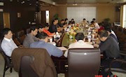 我校召开综治会议