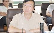 学校召开综治领导小组扩大会议