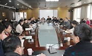 学校召开综治维稳工作领导小组会议