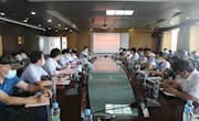 学校召开综治维稳工作领导小组会议 